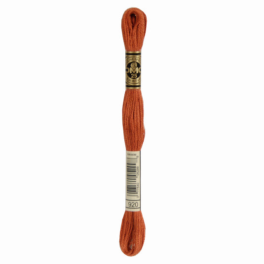 DMC Mouliné splijtzijde borduurgaren 6 draads 8 meter - Kleur 920