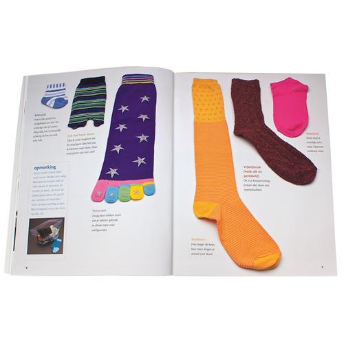 Vrolijke sokdierjtes naaien