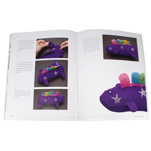 Vrolijke sokdierjtes naaien