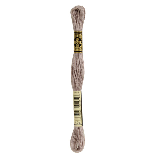 DMC Mouliné splijtzijde borduurgaren 6 draads 8 meter - Kleur 452