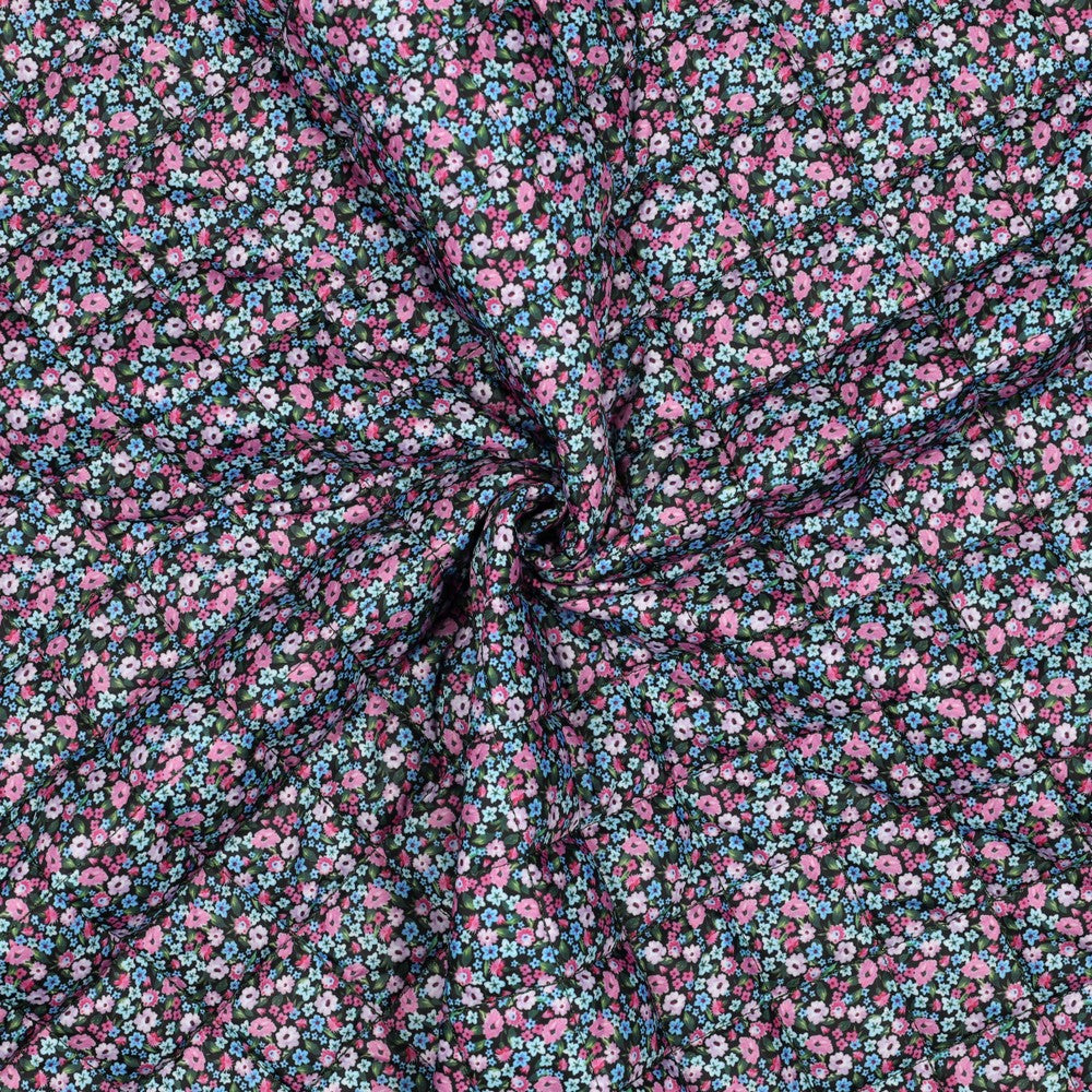 STEPPED DIGITAL FLOWERS