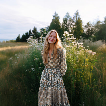 HANDCRAFTED BLOCK-PRINTED COTTON PAISLEY PINK