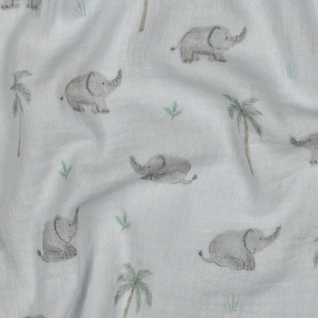 DOUBLE GAUZE DIGITAL SAFARI ANIMALS - WHITE