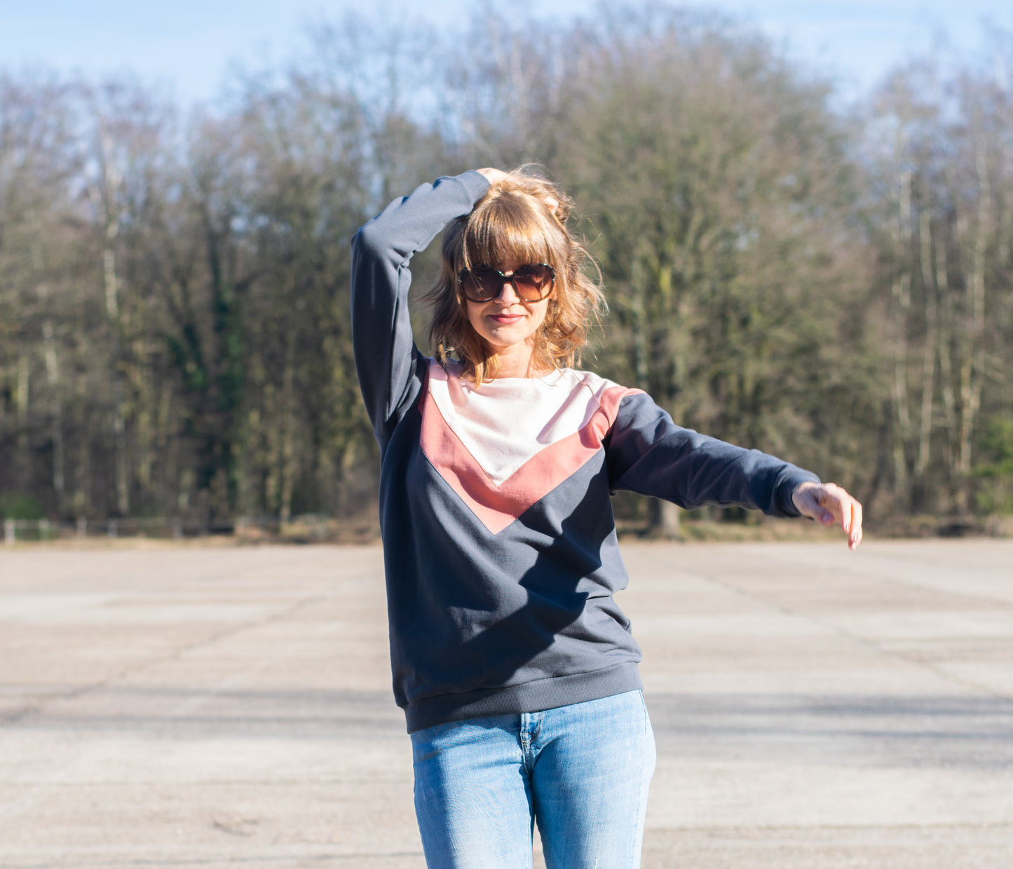 Bel’Etoile - Isa sweater, jurk en top voor dames en tieners (papieren naaipatroon)