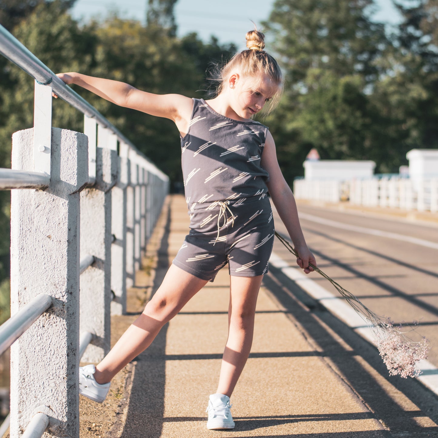 Bel'Etoile - Lux jurk en jumpsuit kids (papieren naaipatroon)
